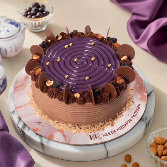 Blackcurrant Cake with Dry Fruits